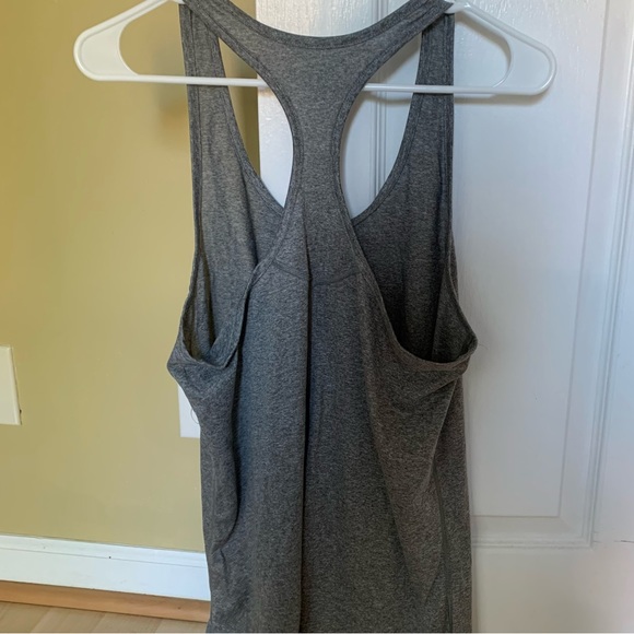 Nike Dri-Fit Gray Razorback Tank Top - Picture 4 of 4